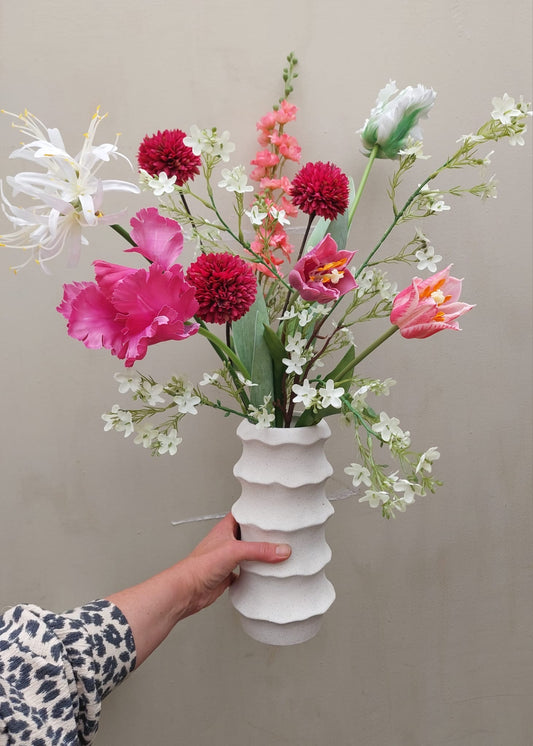 Moederdag: Zijde bloemen boeket met vaas