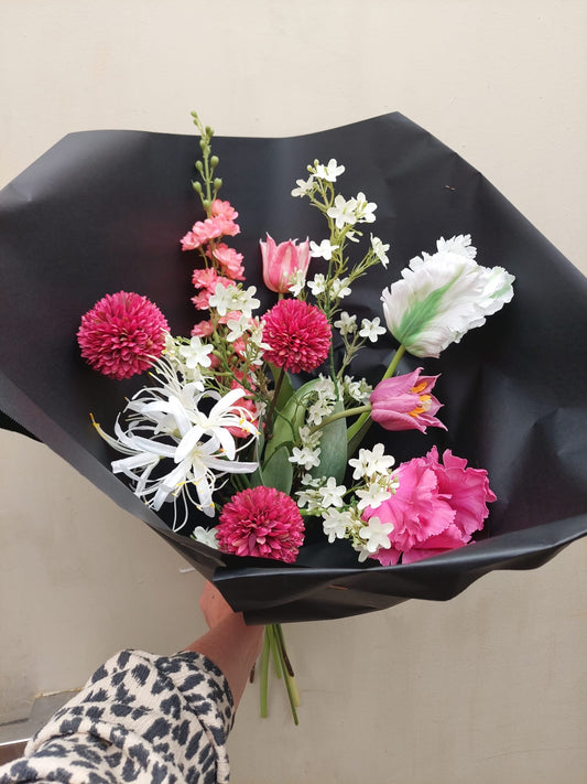 Moederdag: Zijde bloemen boeket zonder vaas